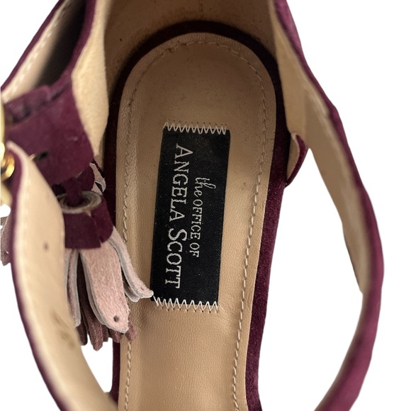 The Office of Angela Scott “Miss Nelli” Heels - Picture 4 of 6